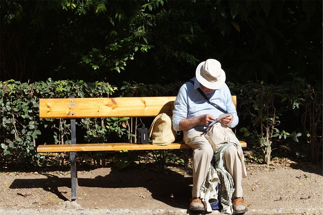 Combating Senior Isolation: The Power of Companion Services and Community