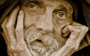 elderly-person-640x480-37377080.jpeg