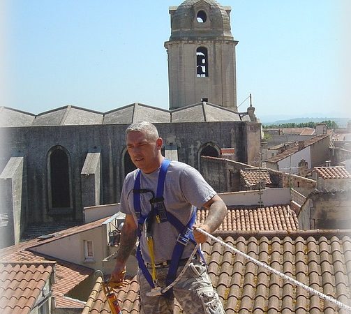 home-repair-640x480-54676795.jpeg