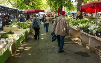 local-food-640x480-84806804.jpeg