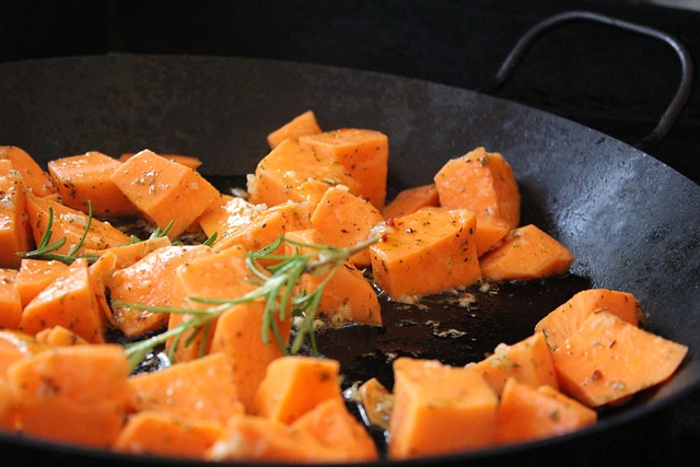 Navigating Special Dietary Needs via Local Food Delivery and Meal Preparation