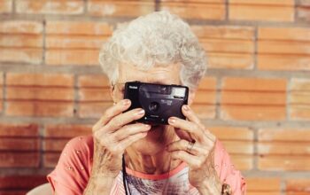 elderly-person-640x480-7136146.jpeg