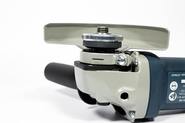 Expert Locksmiths: Securing Your Home with Maintenance Care